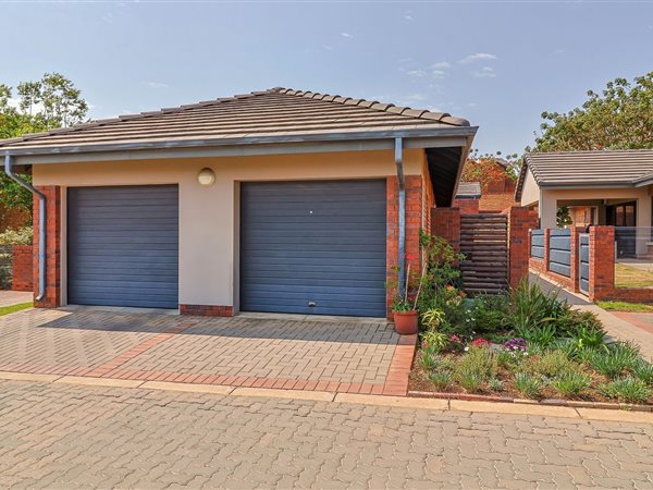 2 Bedroom Townhouse 2 Bedroom Townhouse