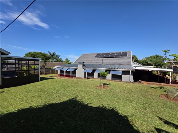 3 Bedroom House 3 Bedroom House