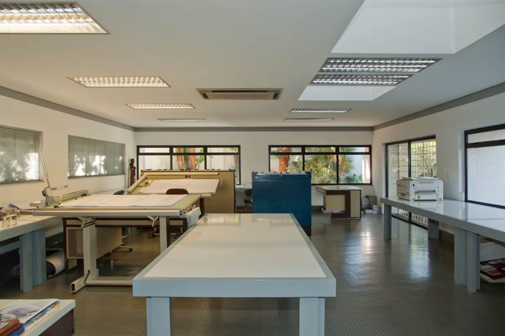 297  m² Office Space in Kensington B photo number 3