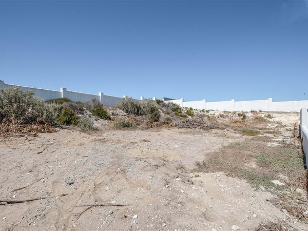 494 m² Land available in Yzerfontein