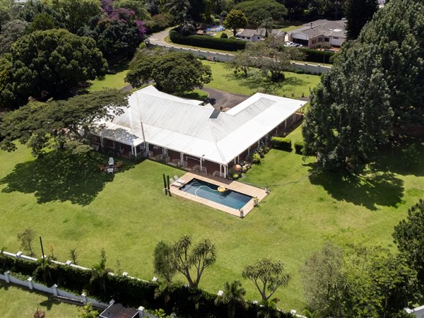 5 Bed House in Winston Park