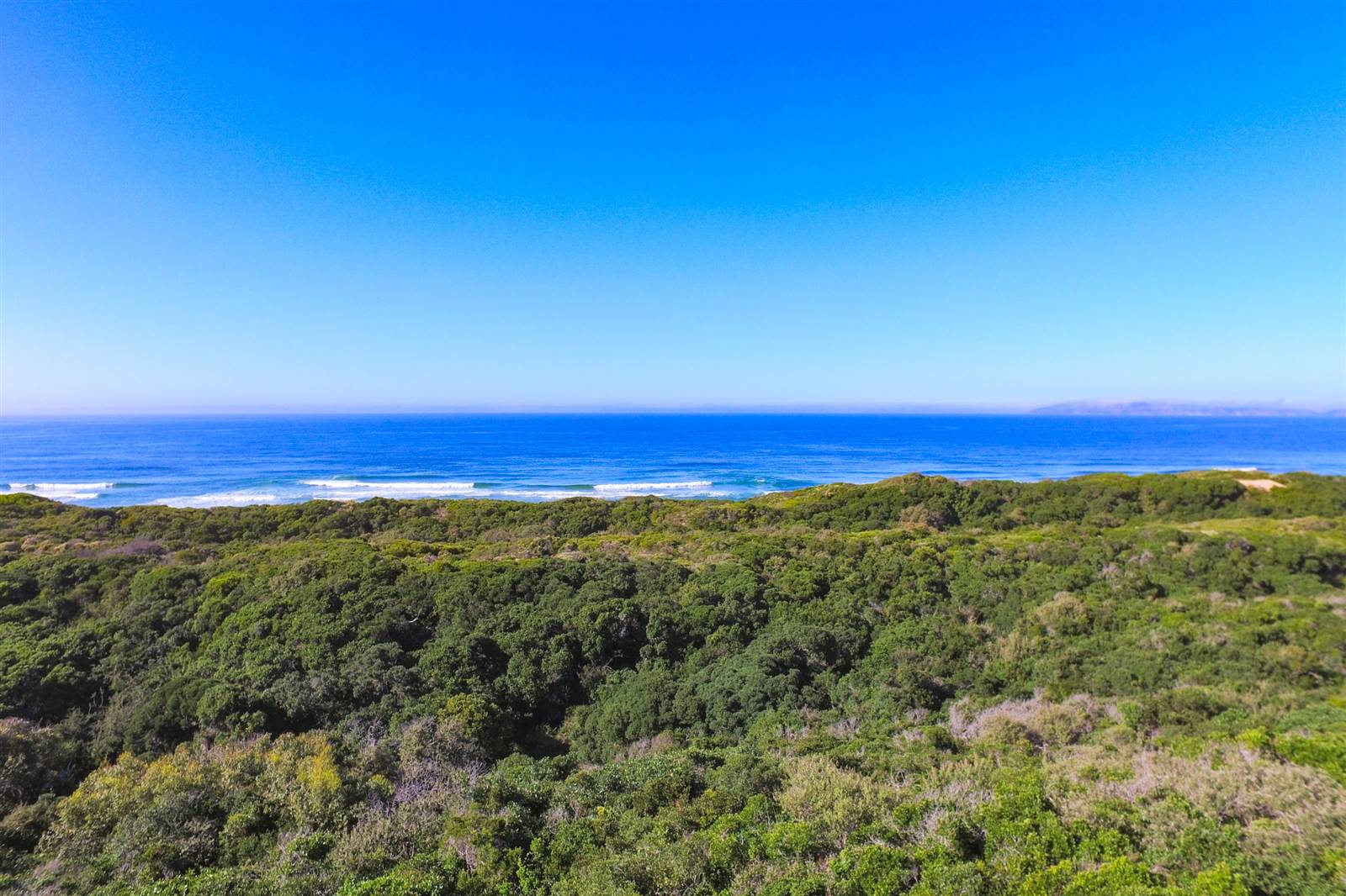 806 m² Land available in Keurboomstrand photo number 22