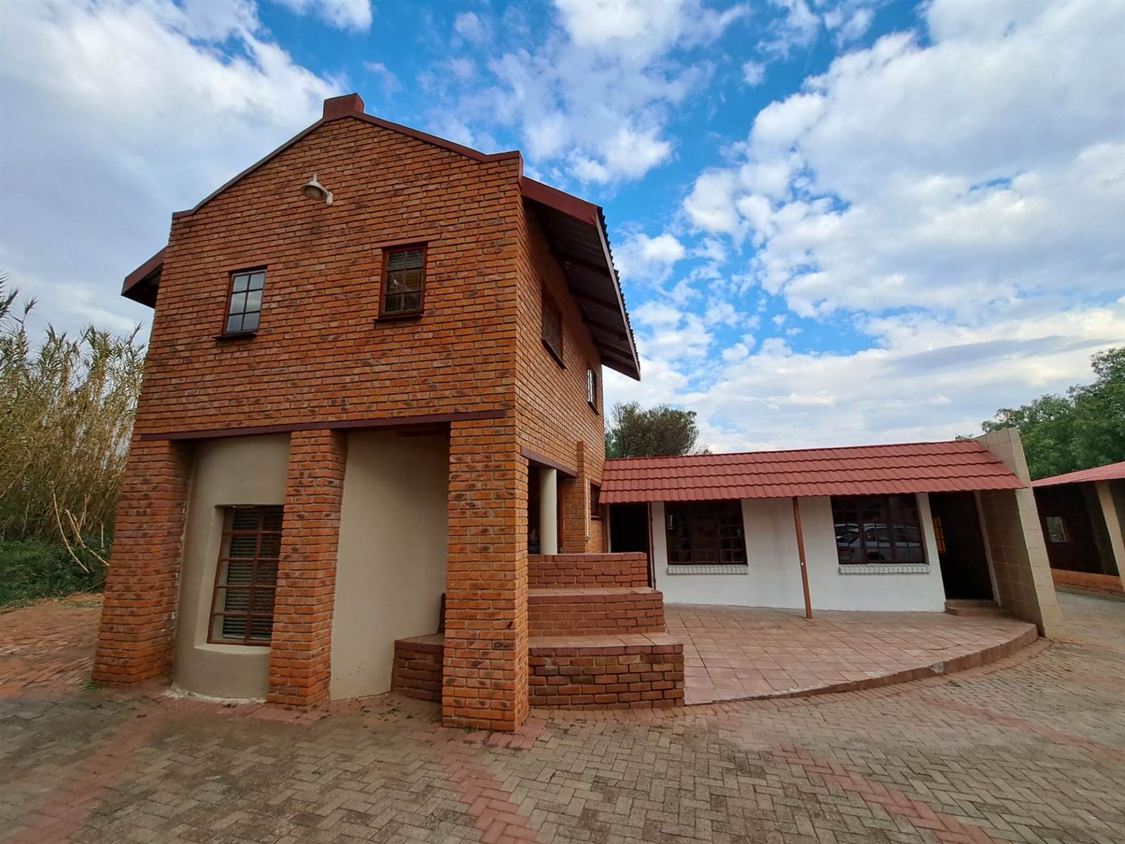 3 Bed House in Bainsvlei photo number 1