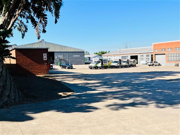 2 675  m² Industrial space