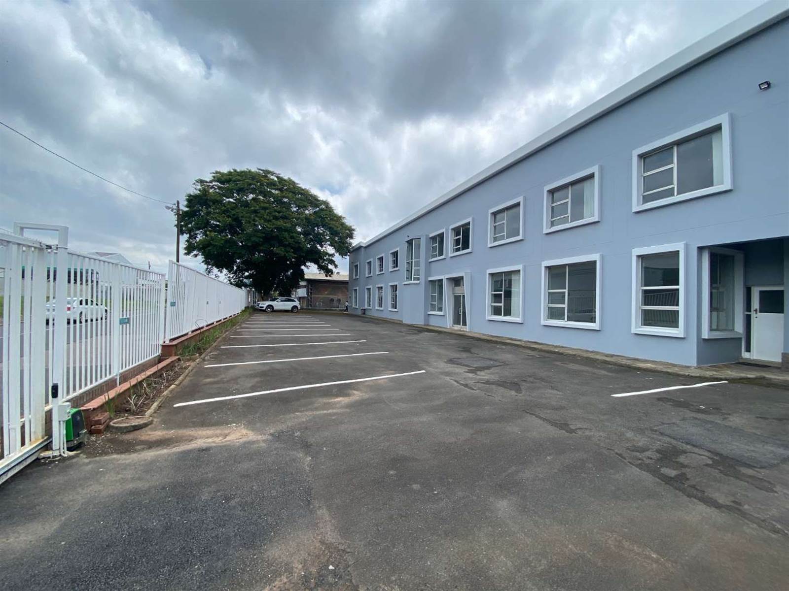 960.8  m² Industrial space in Pinetown Central photo number 6