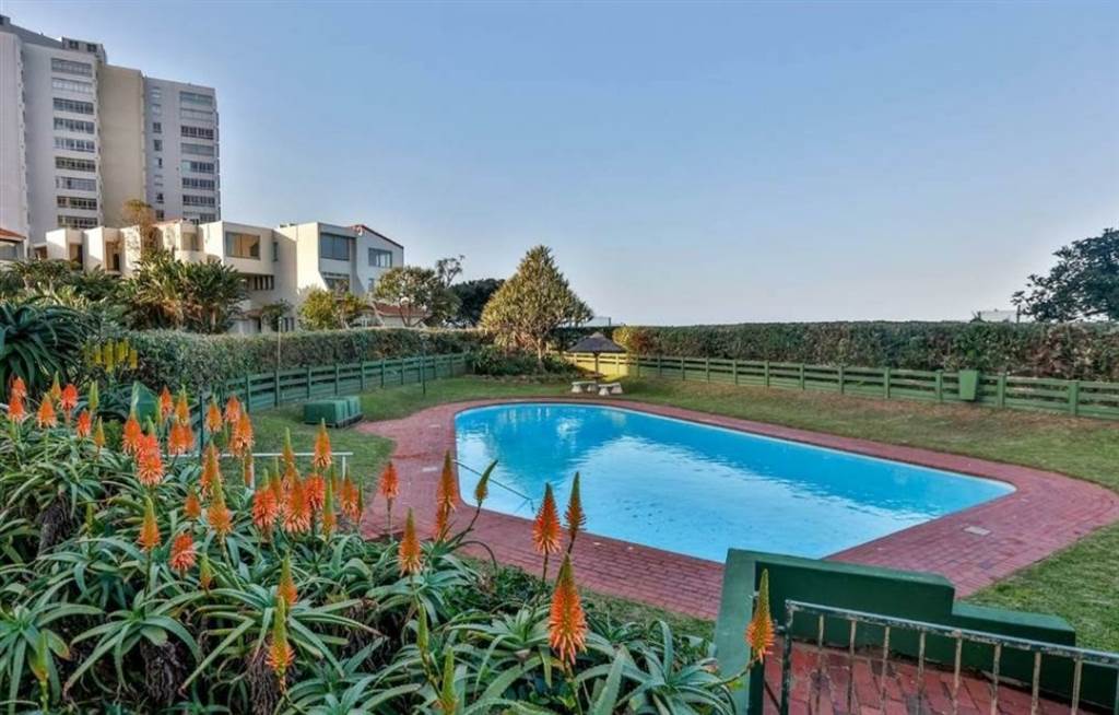 3 Bed Townhouse in Umhlanga Ridge photo number 1