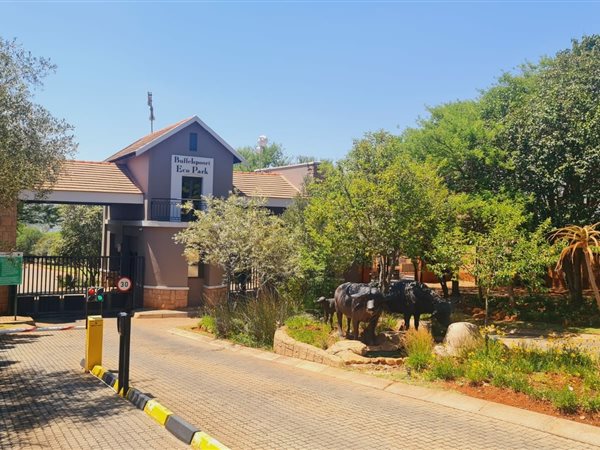 960 m² Land 960 m² Land