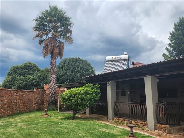 1217 m² Land available in Delmas