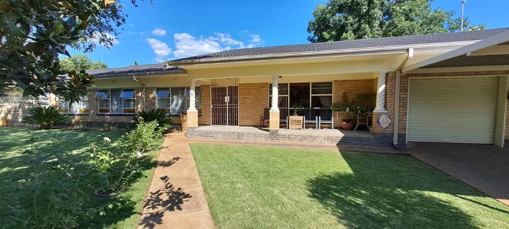 3 Bed House in Parys photo number 2