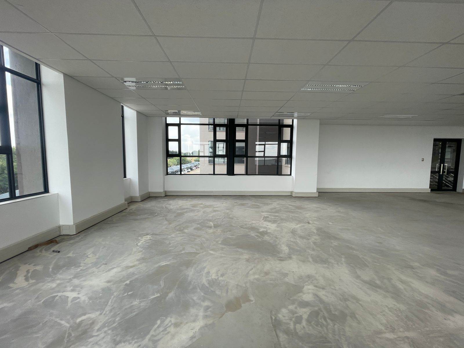 200  m² Commercial space in Parkhaven photo number 13