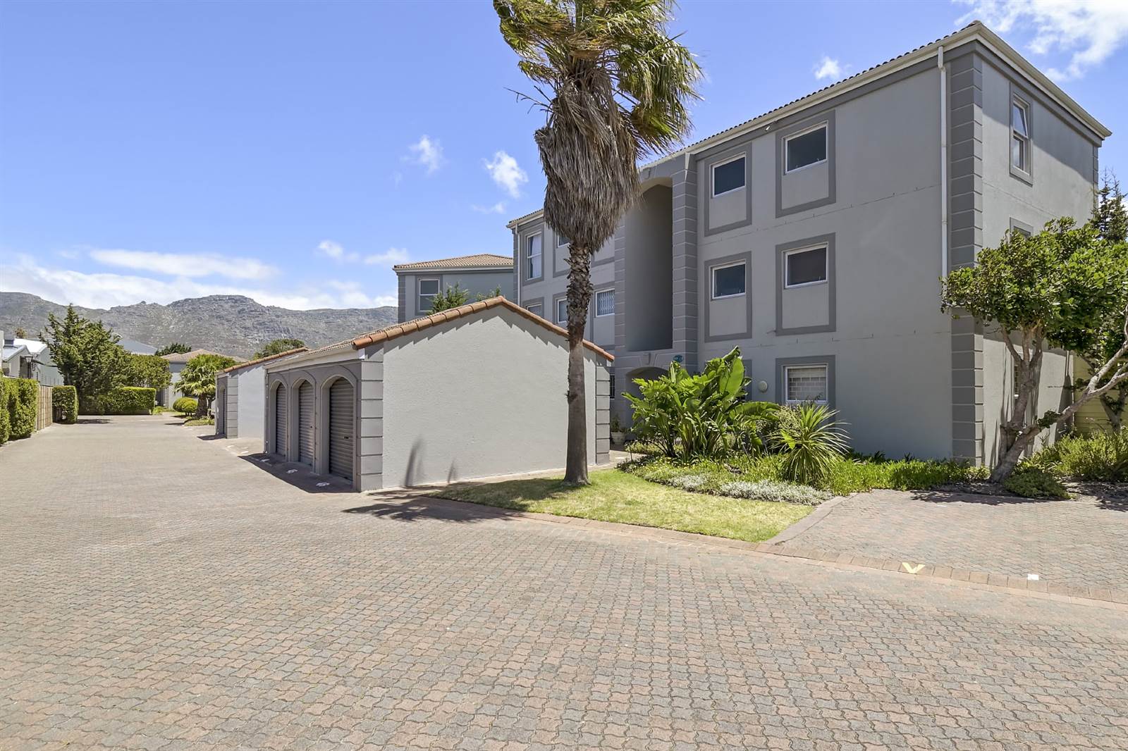 2 Bed Apartment in Tokai photo number 27