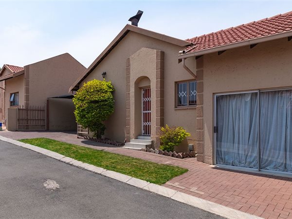 3 Bedroom House 3 Bedroom House
