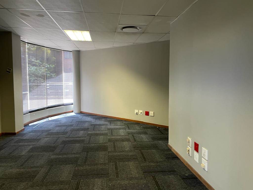 282  m² Commercial space in Midridge Park photo number 23