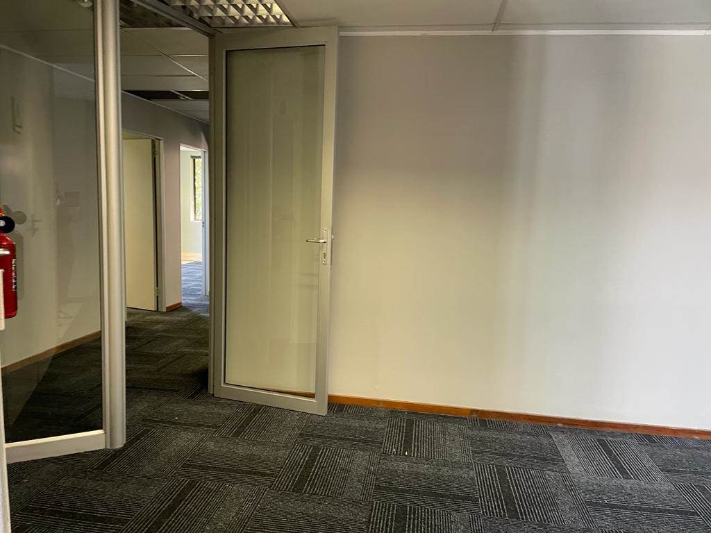 282  m² Commercial space in Midridge Park photo number 10