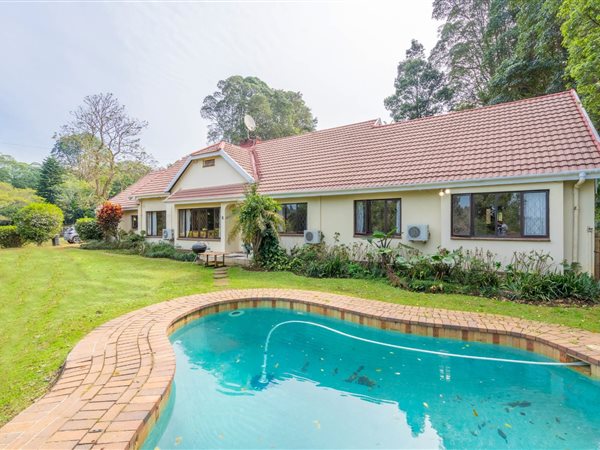 4 Bedroom House 4 Bedroom House