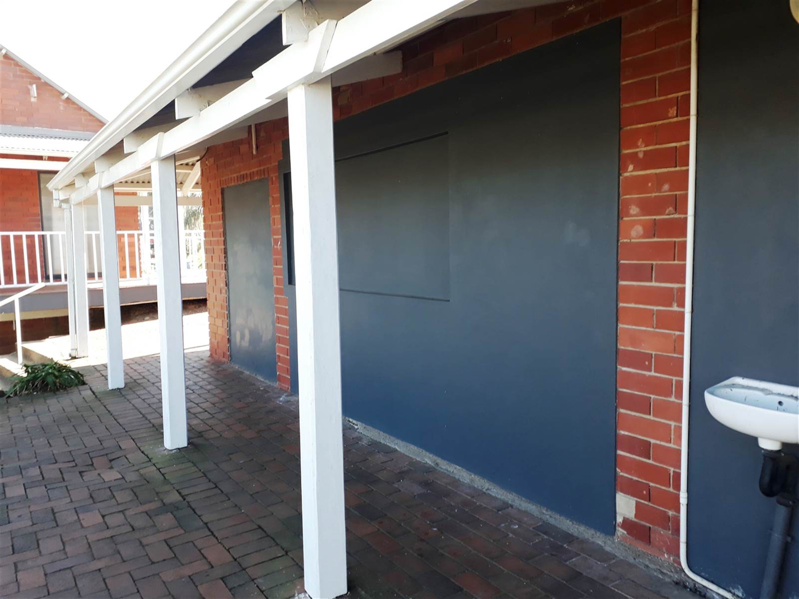 110  m² Commercial space in Hillcrest Central photo number 4