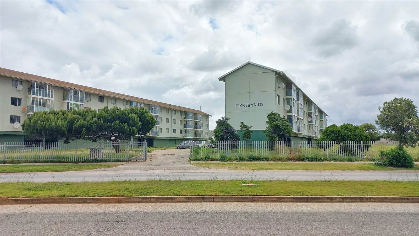 3 Bed Apartment in Algoa Park photo number 1