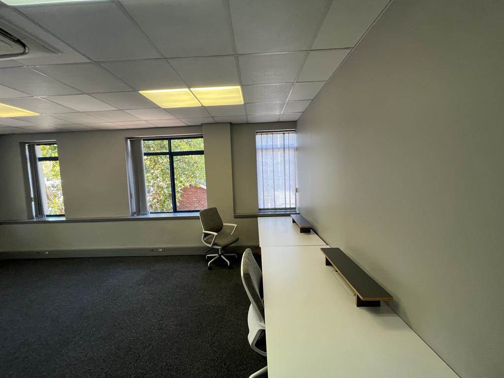 30  m² Commercial space in Rosebank photo number 18