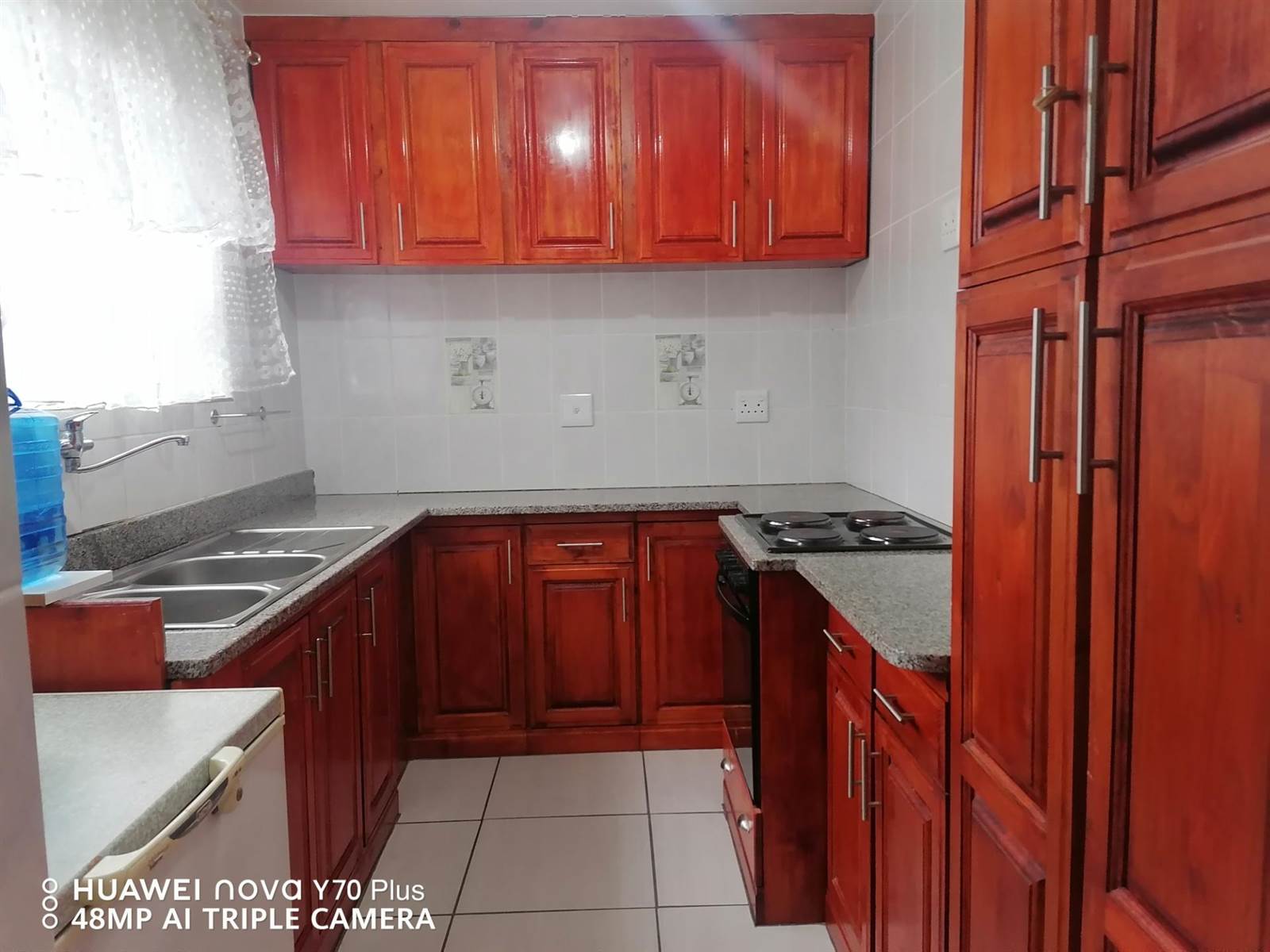 2 Bed Apartment in Pinetown Central photo number 9