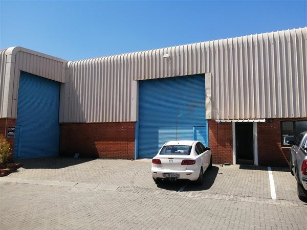 1 176  m² Industrial space