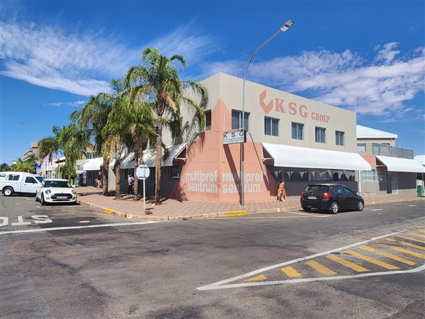 16  m² Commercial space in Upington