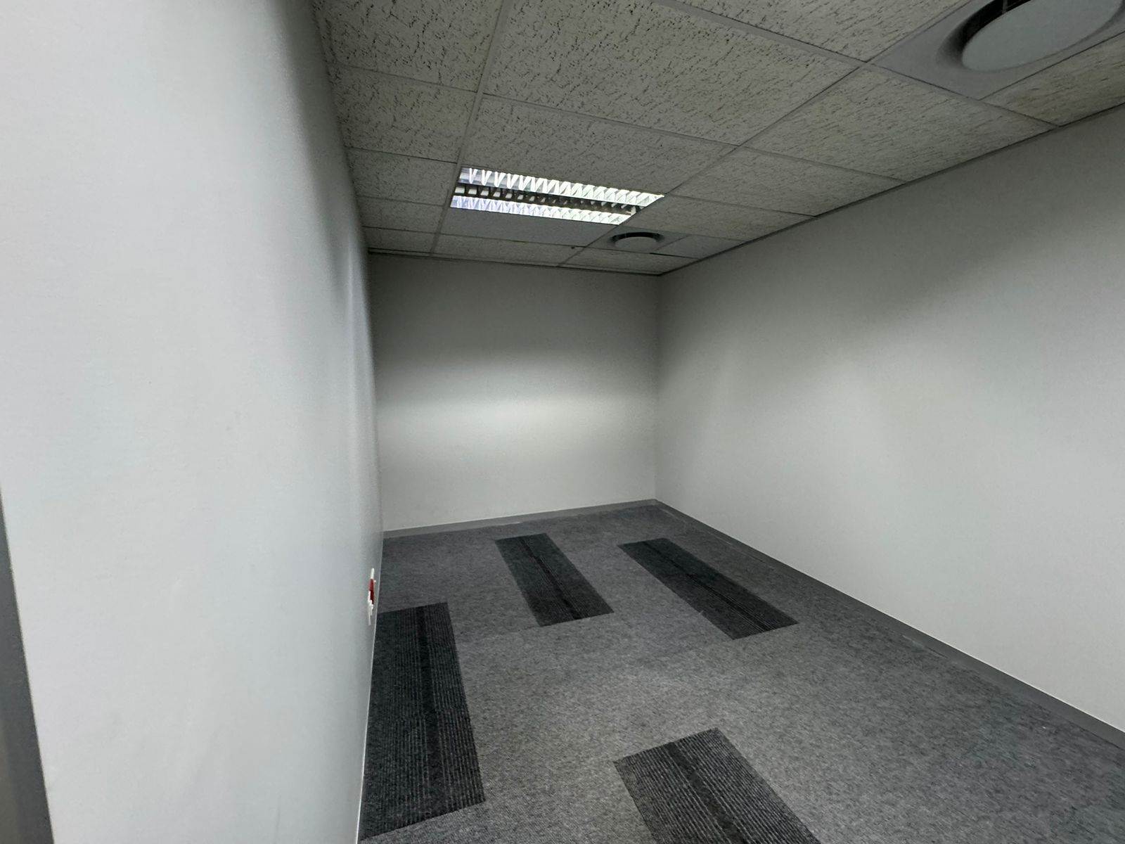 85.63  m² Commercial space in Sunninghill photo number 6