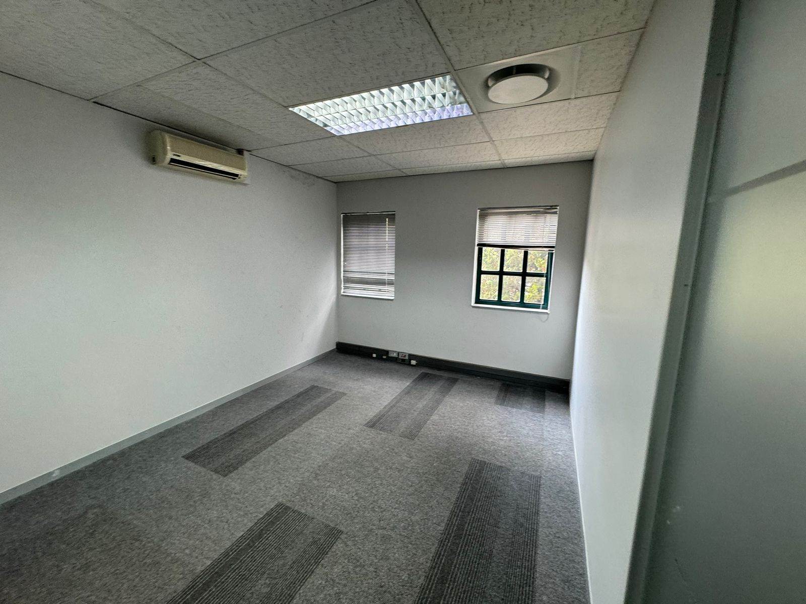 85.63  m² Commercial space in Sunninghill photo number 8
