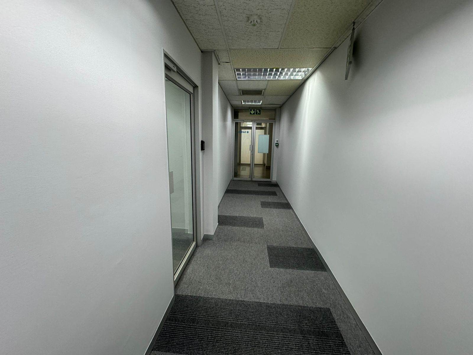 85.63  m² Commercial space in Sunninghill photo number 5
