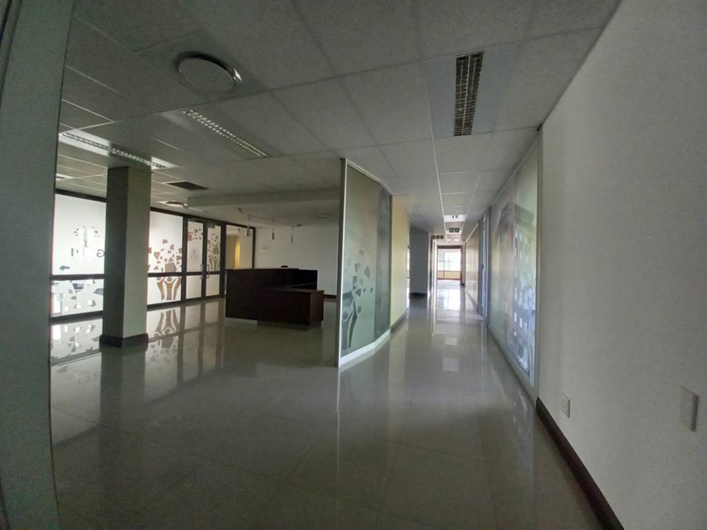 770  m² Office Space in Newlands photo number 6