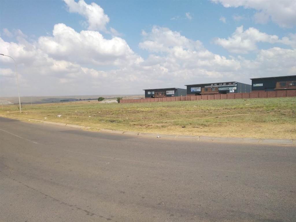 6992 m² Land available in Middelburg Central photo number 2
