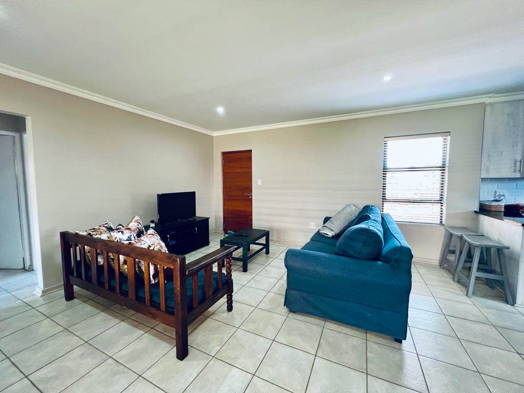3 Bed Townhouse in Spitskop photo number 11