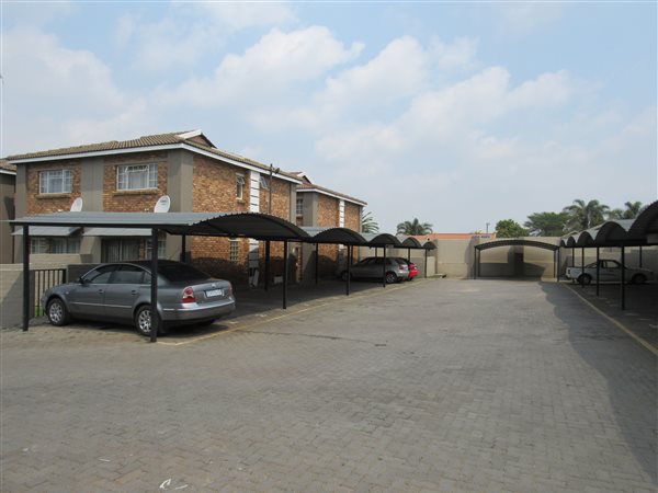 2 Bedroom Duplex 2 Bedroom Duplex