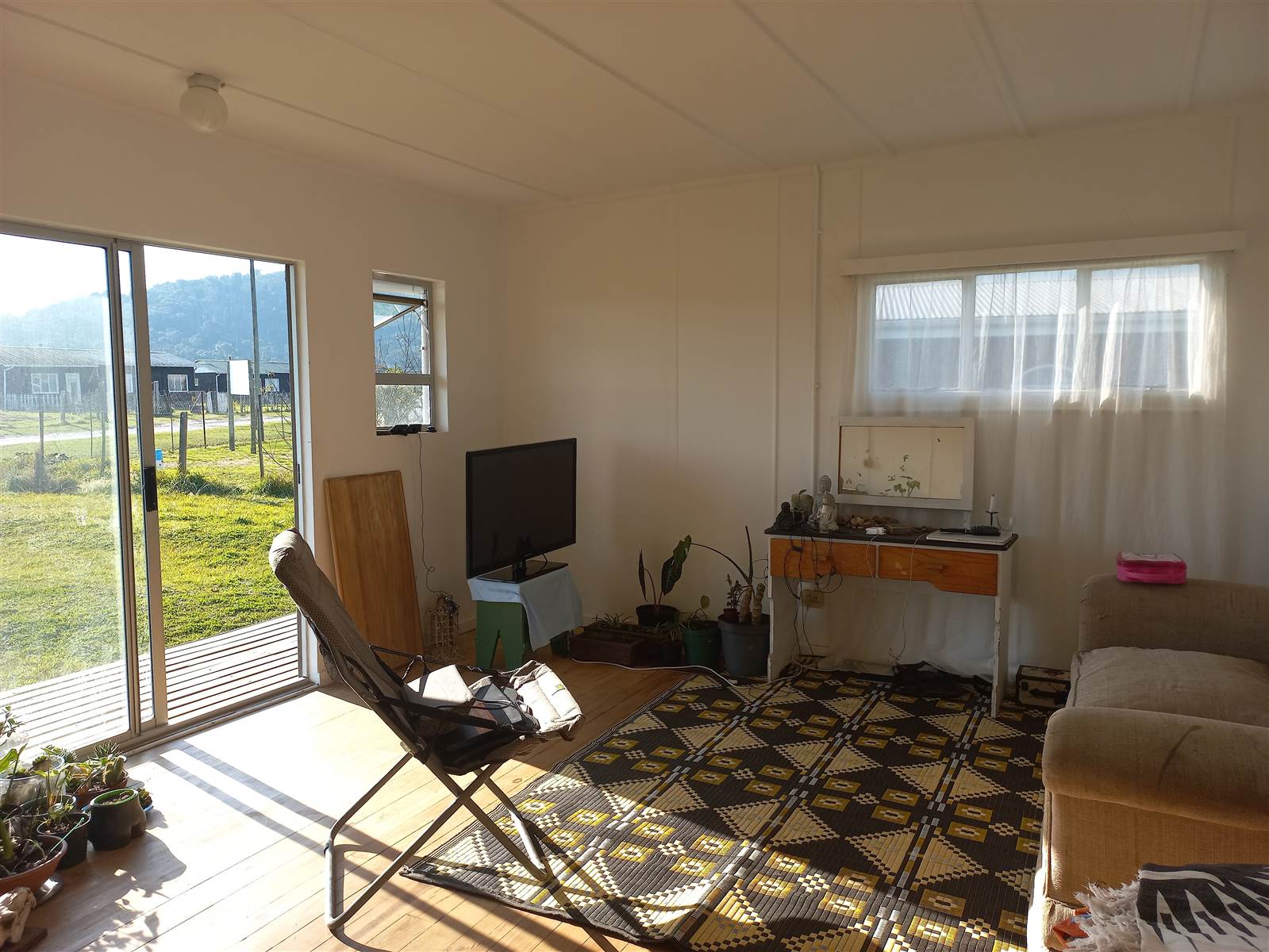 3 Bed House in Knysna Central photo number 4