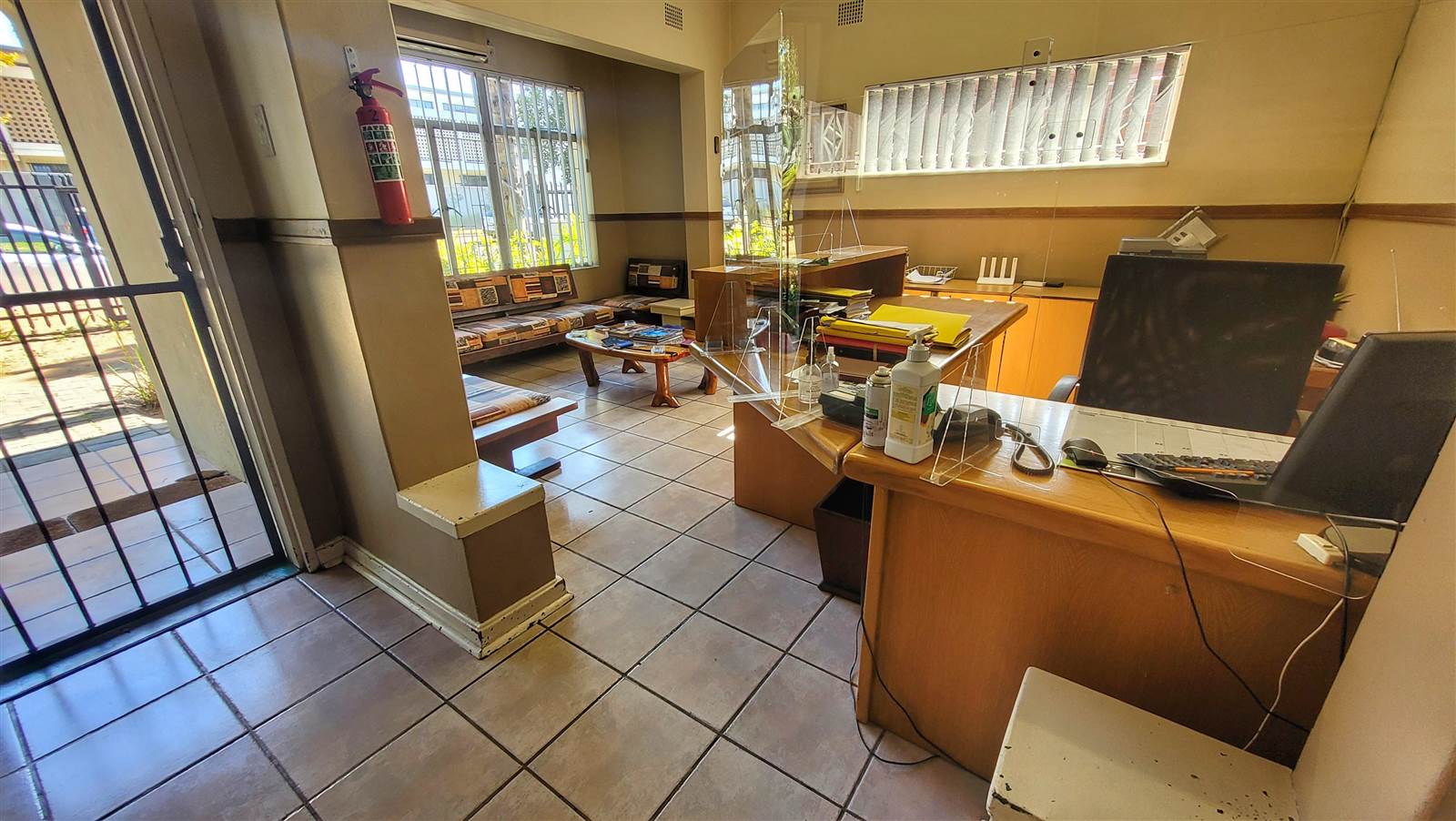 180  m² Commercial space in Pretoria North photo number 4