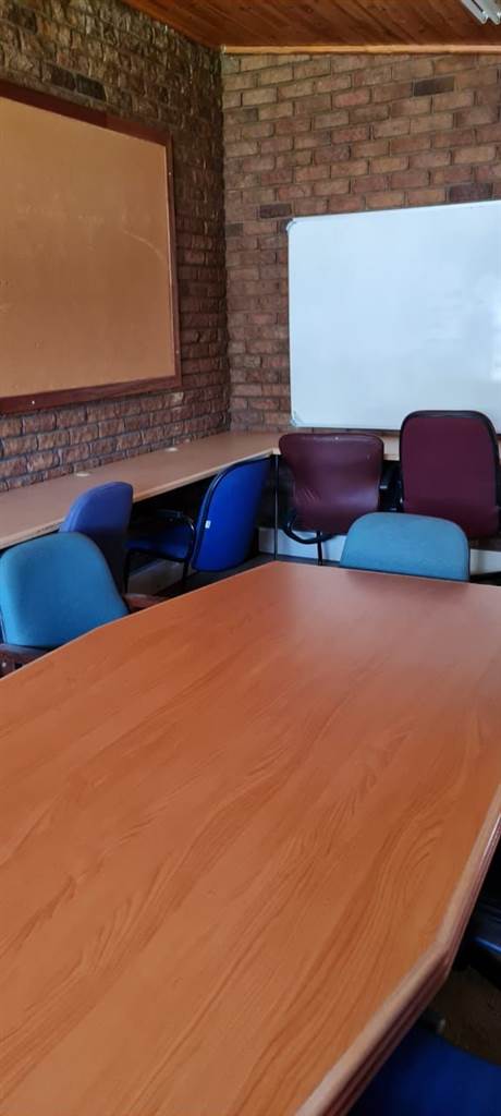 2046  m² Office Space in Polokwane Central photo number 9