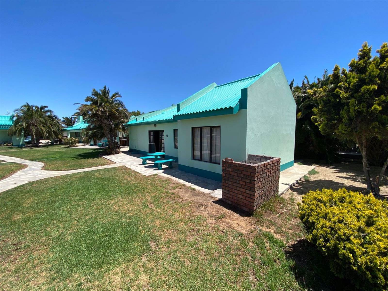 2 Bed House in Port Nolloth photo number 4