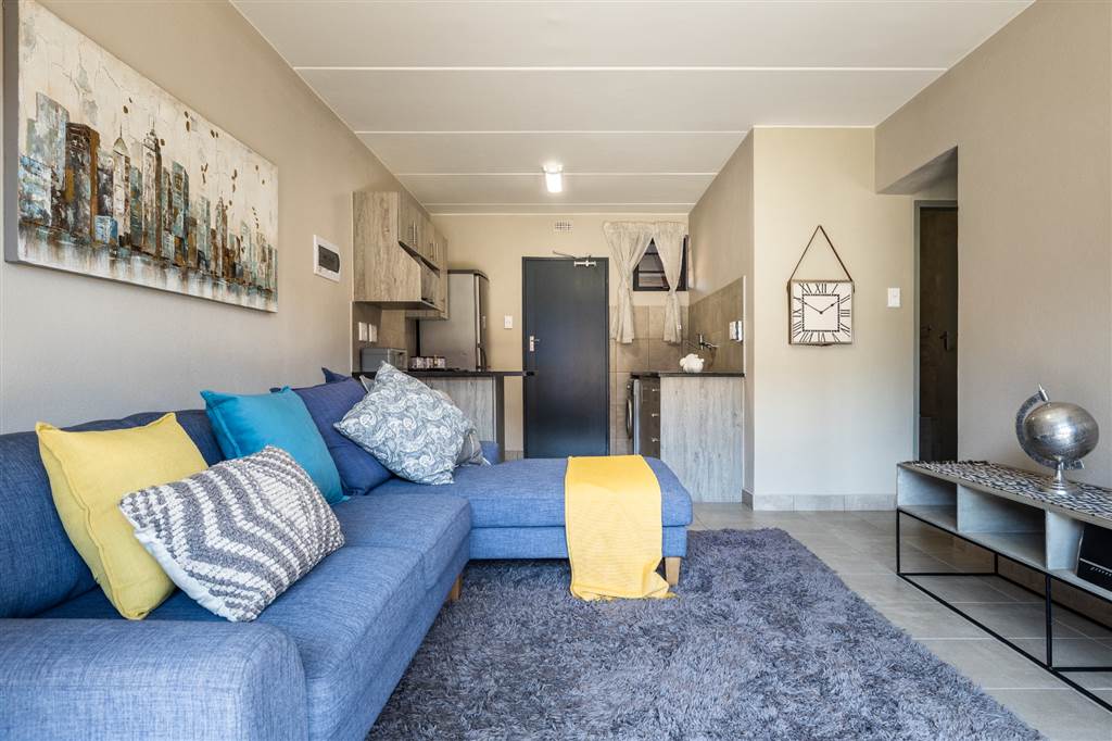 2 Bedroom Apartment 2 Bedroom Apartment