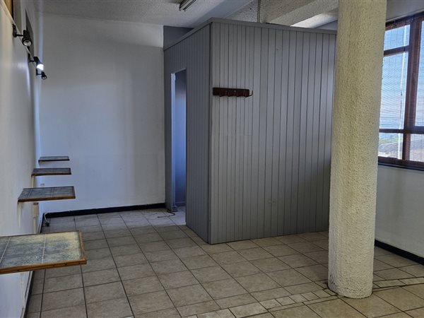 53 m² Commercial space 53 m² Commercial space