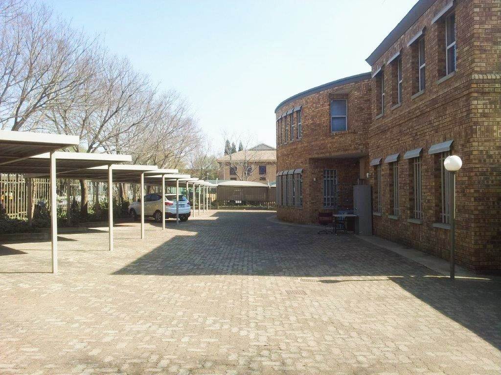1700  m² Commercial space in Kleinfontein photo number 8