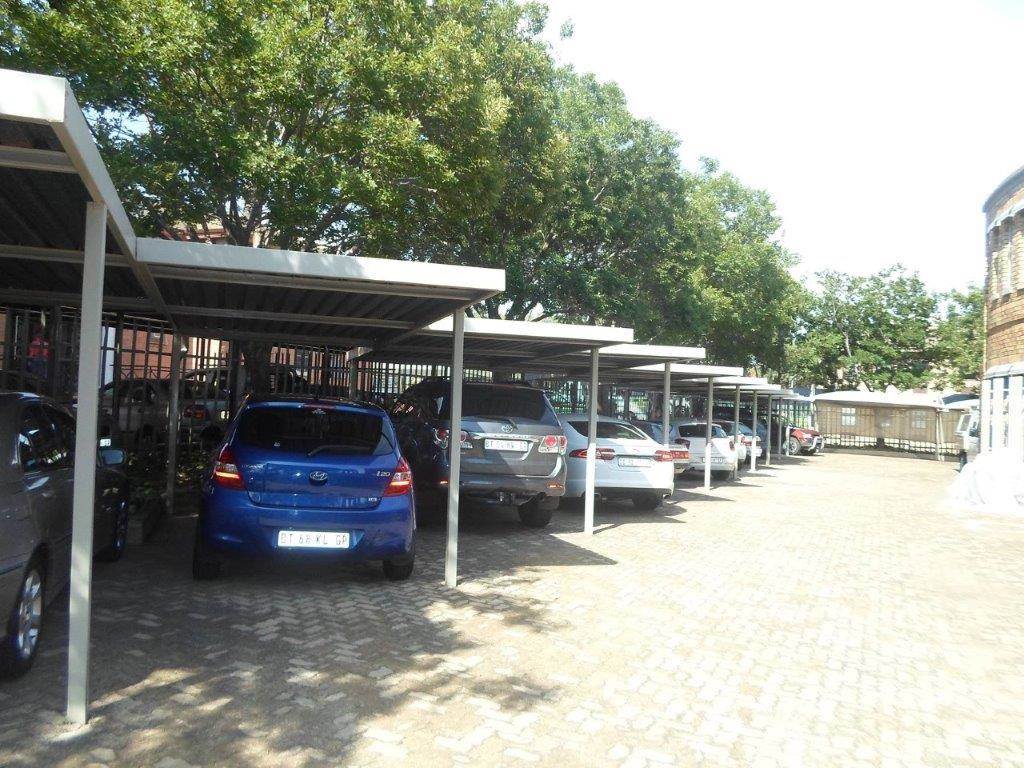 1700  m² Commercial space in Kleinfontein photo number 5