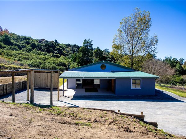 4 Bedroom House 4 Bedroom House