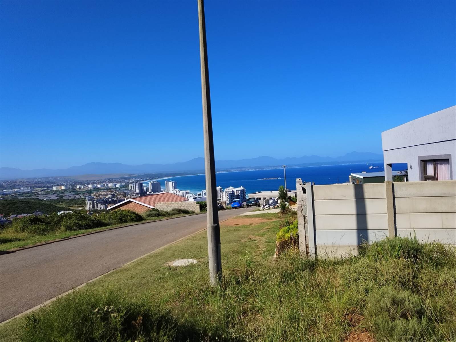 525 m² Land available in Mossel Bay Ext 26 photo number 10