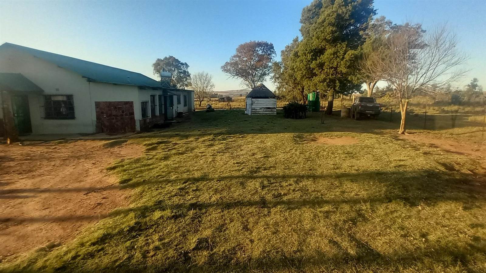 16.3 ha Farm in Vlakfontein photo number 2