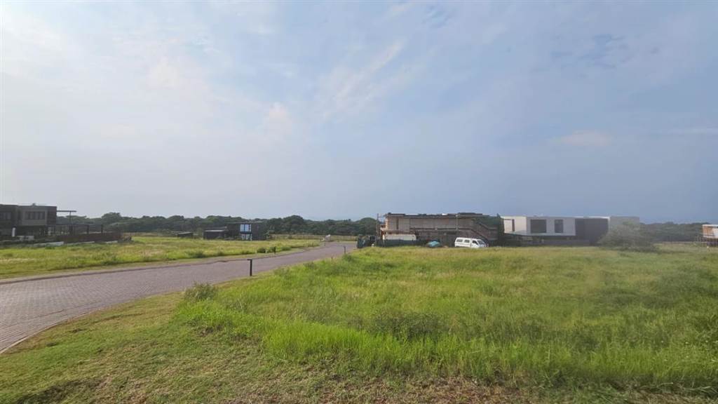 905 m² Land available in Umhlanga Ridge photo number 3
