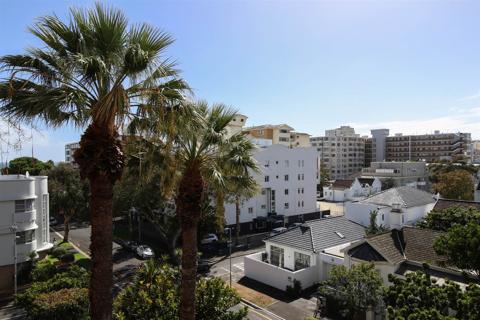 2 Bed Apartment in Sea Point photo number 23
