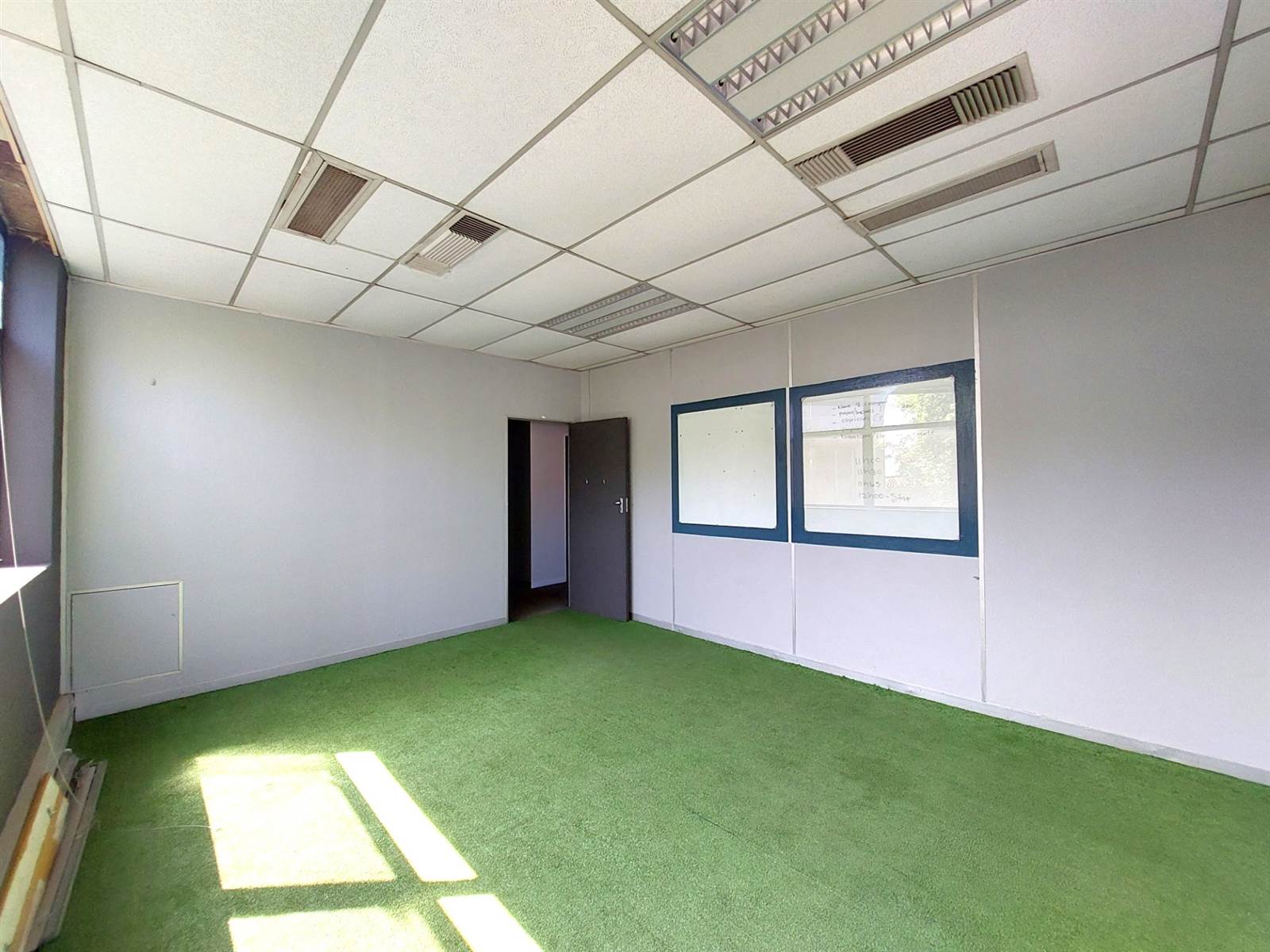 103  m² Office Space in Centurion CBD photo number 9