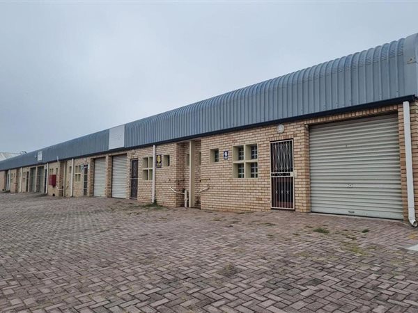 97  m² Commercial space