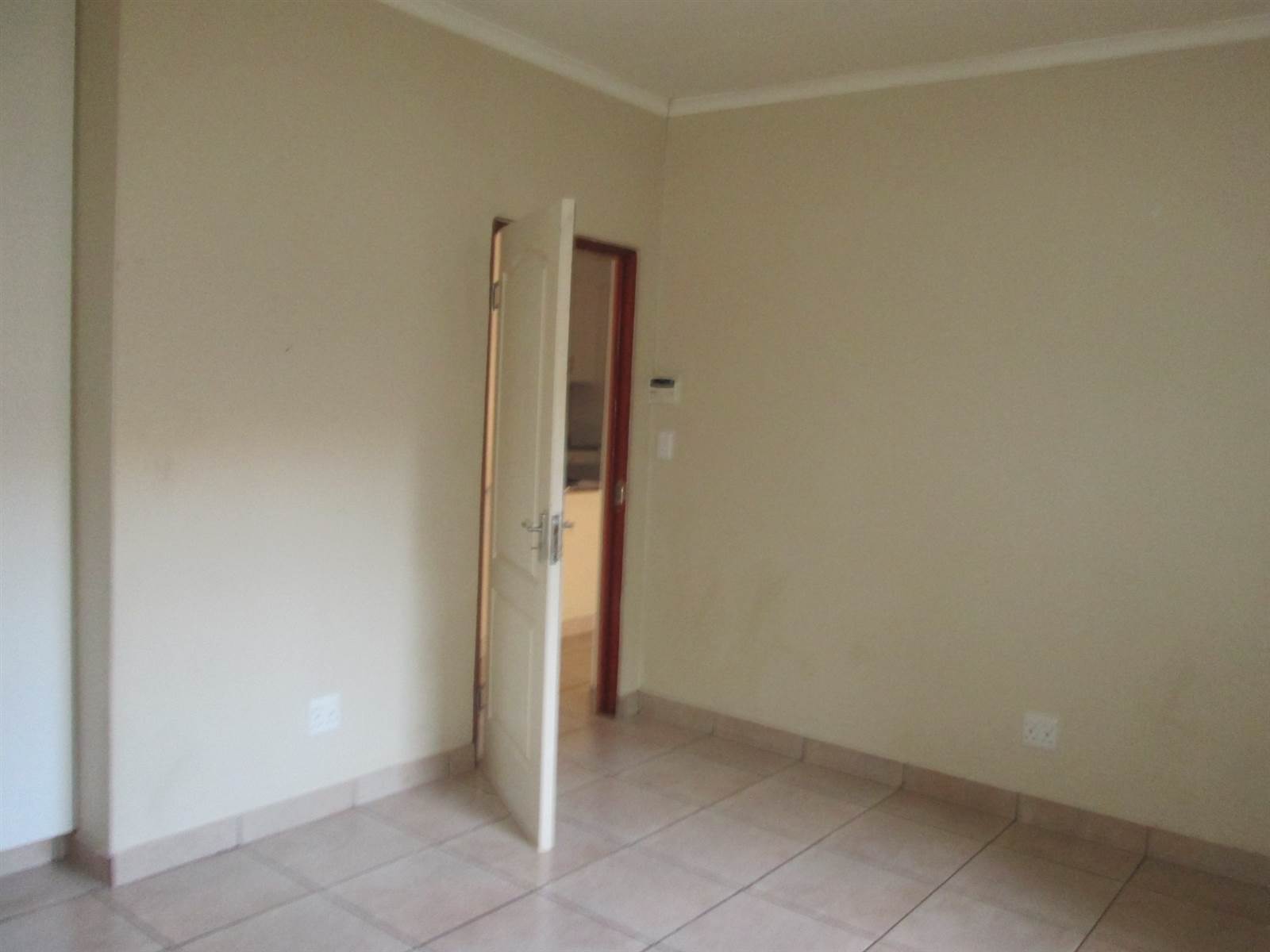 1 Bed Flat in Vryheid photo number 9