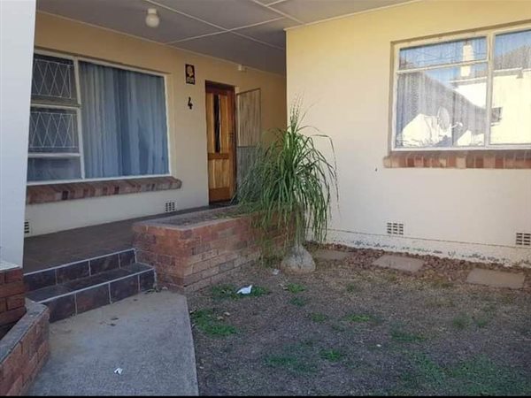2 Bedroom Townhouse 2 Bedroom Townhouse