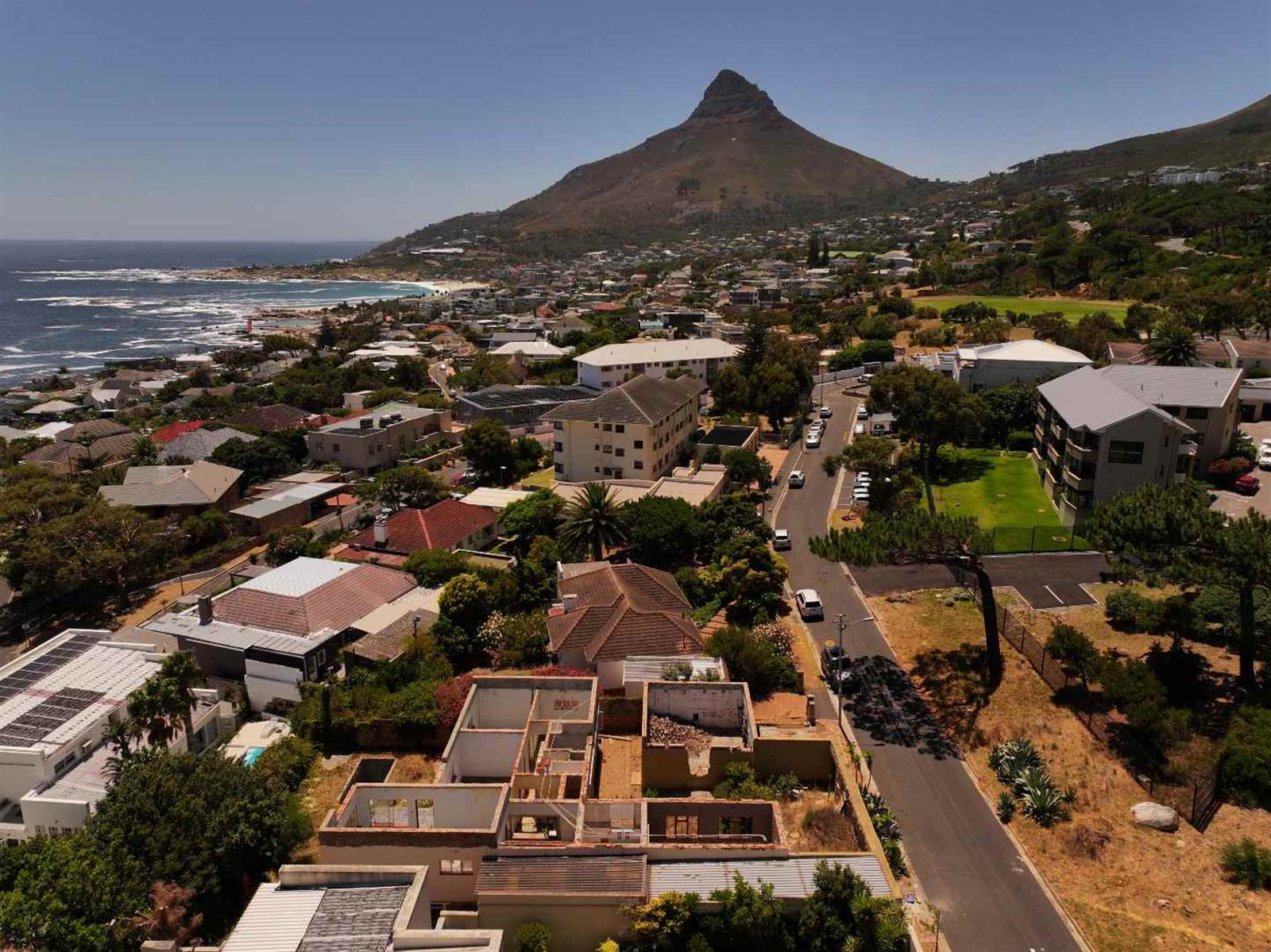 595 m² Land available in Camps Bay photo number 26